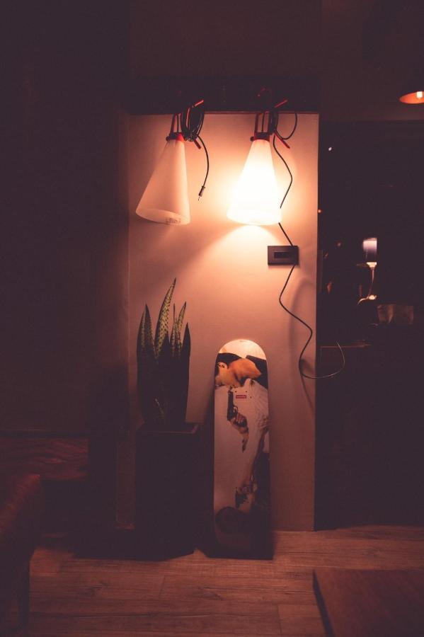Boy Apartment -Adult Only Хуалиен Сити Екстериор снимка